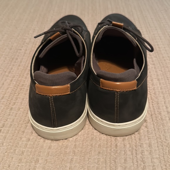 Kenneth Cole Reaction sneakers - Picture 3 of 3